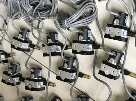 JL100-P1000電壓輸出型拉線位移傳感器的調試方法 JL100-P1000電壓輸出型拉線位移傳感器的調試方法