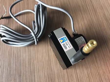 模擬量與數字量式線性位移傳感器區別有哪些?