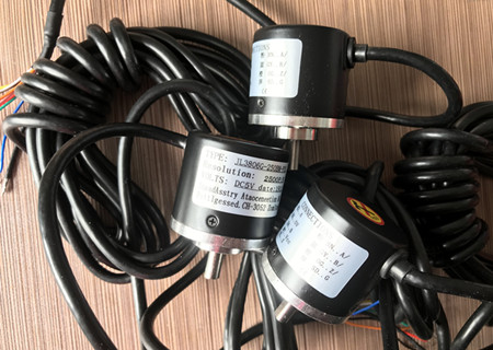 精量電子科技定制的特殊位移傳感器有哪些特點(diǎn)?