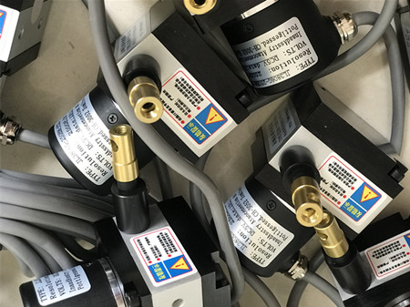 JL300-M5000拉繩位移傳感器的保養措施